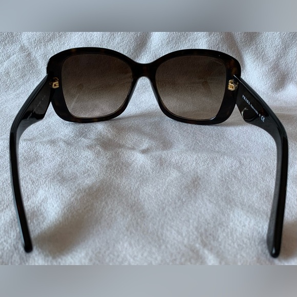 New Prada SPR 32P 2AU-6S1 Tortoise Frame Sunglasses Brown Lenses 57mm with case - Picture 2 of 7